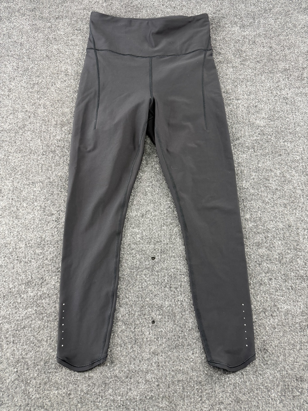 Athleta Pacesetter 7/8 Tight Leggings Womens SP Black Zip Pocket Yoga Gym Pants